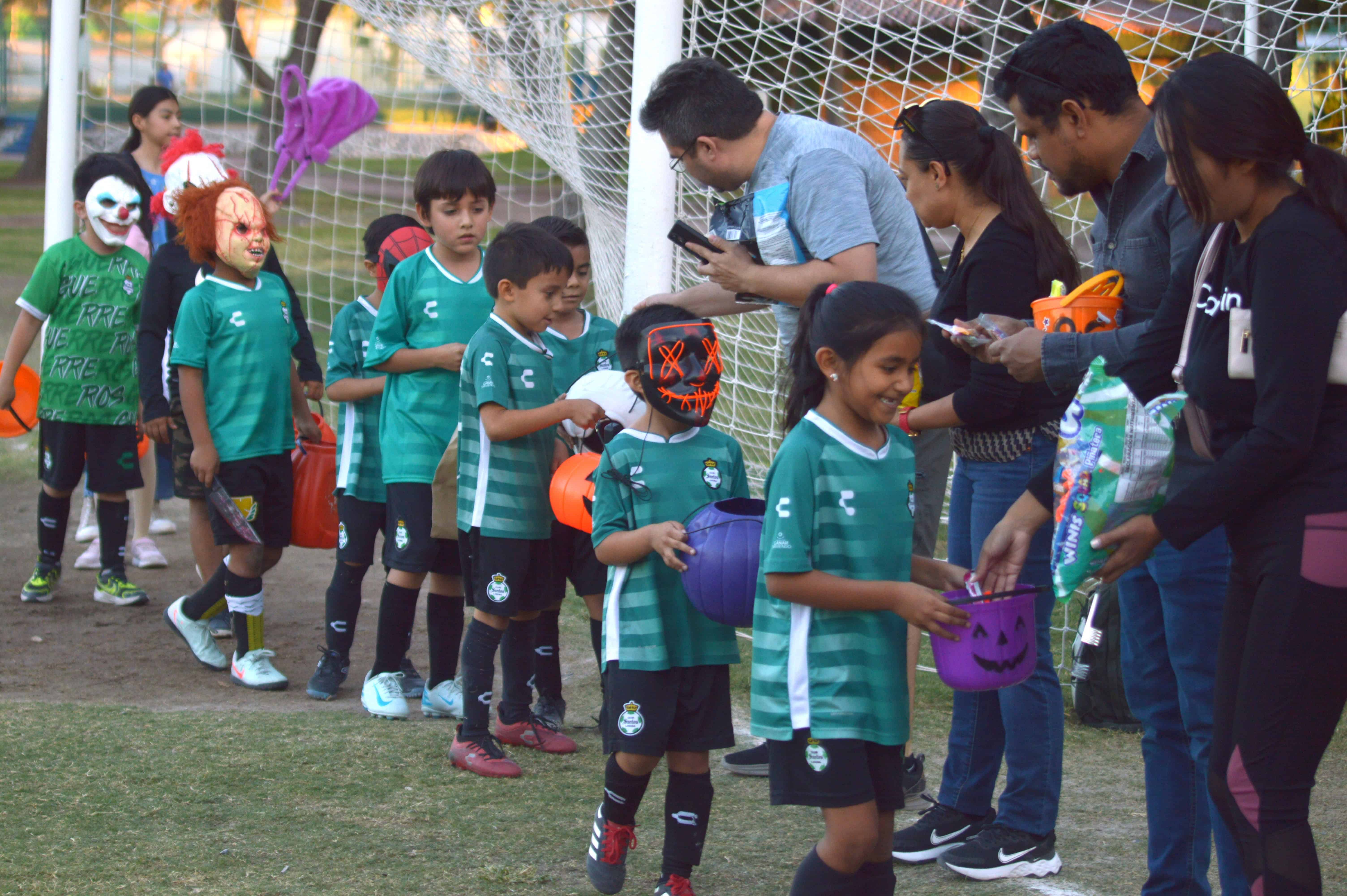 Dante Hernández brilla en la victoria de Rayados Monclova