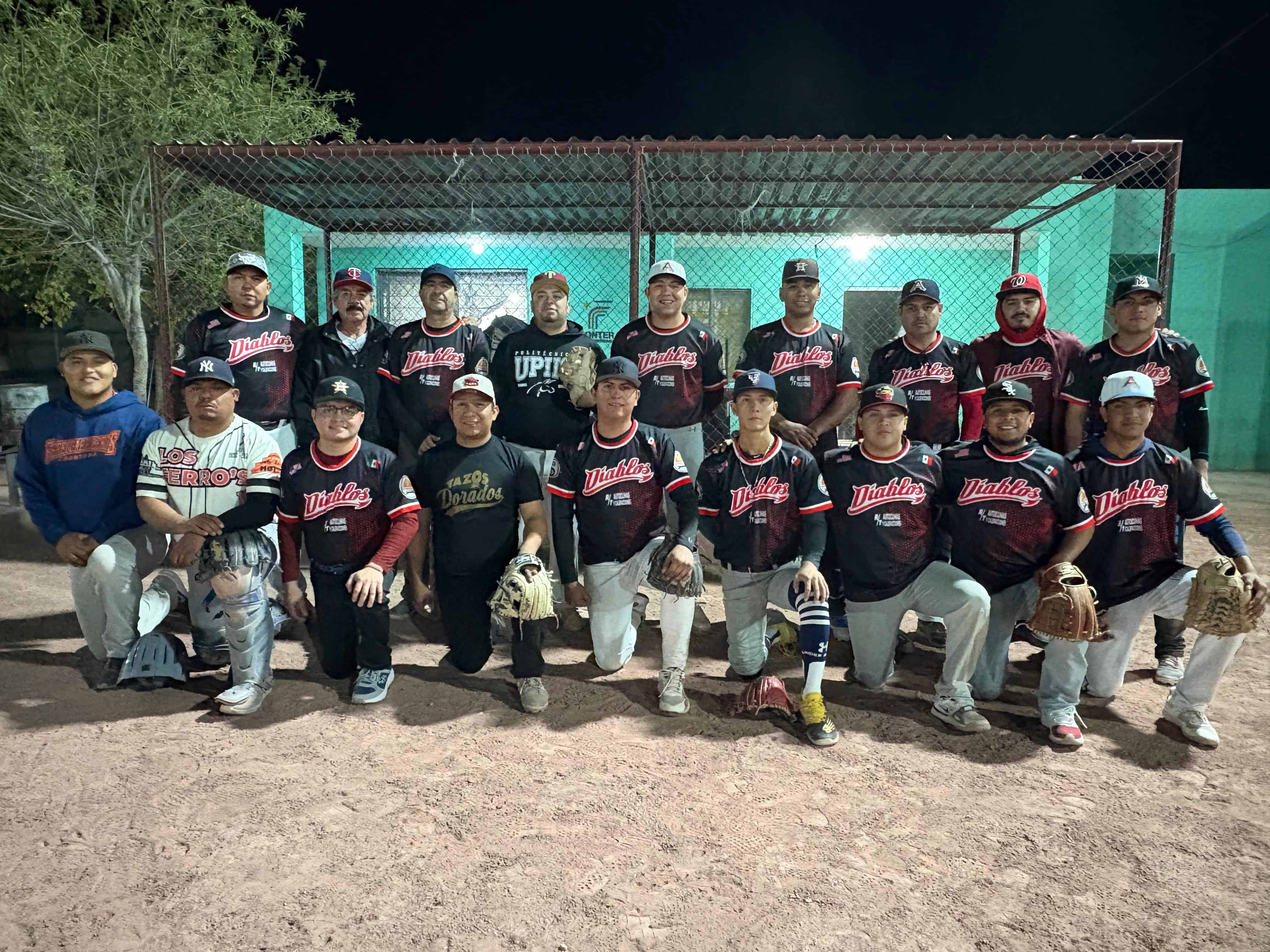 Diablos suman cuarta victoria en beisbol al vencer a Tremendos