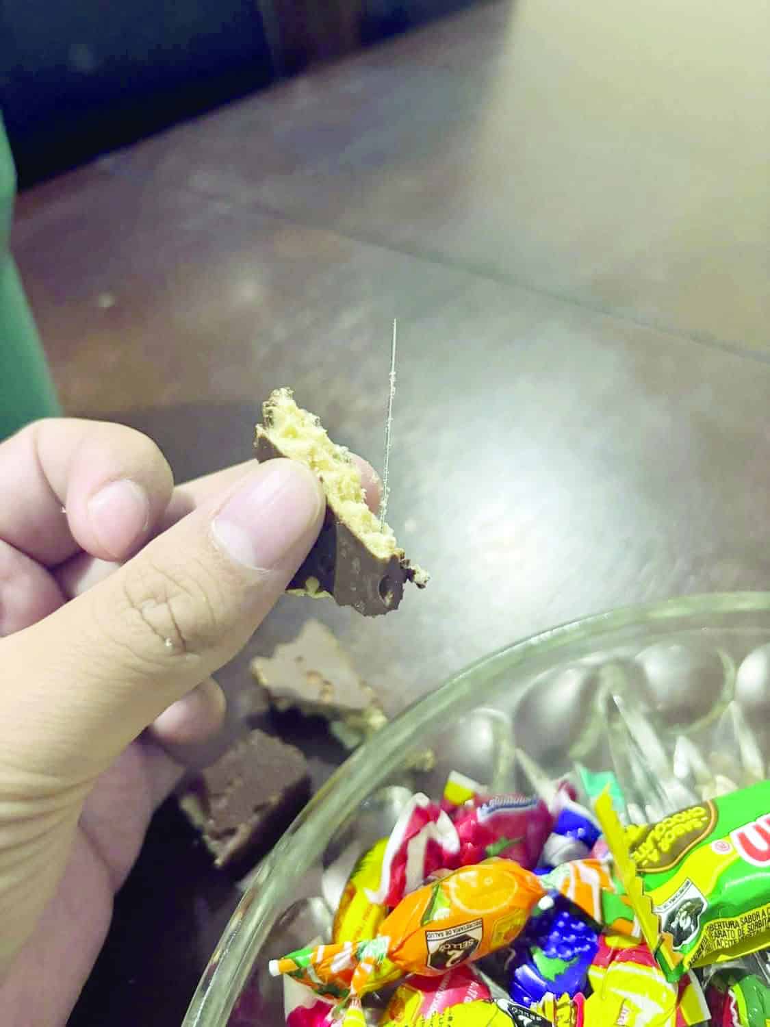 Comunidad Alarmada: Agujas en Dulces de Halloween en Rosita