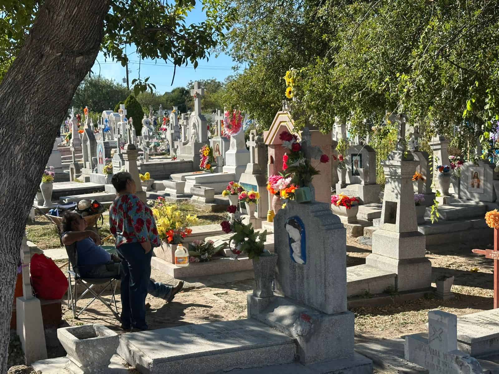Sin incidentes en los panteones durante el Día de Muertos en Piedras Negras