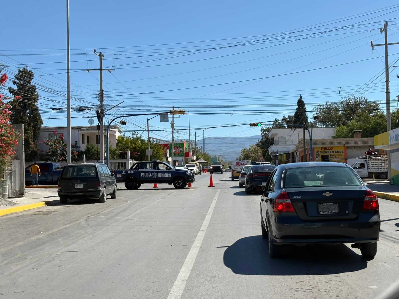 José Ibarra Guajardo supervisa puntos de vigilancia en vialidad de Frontera