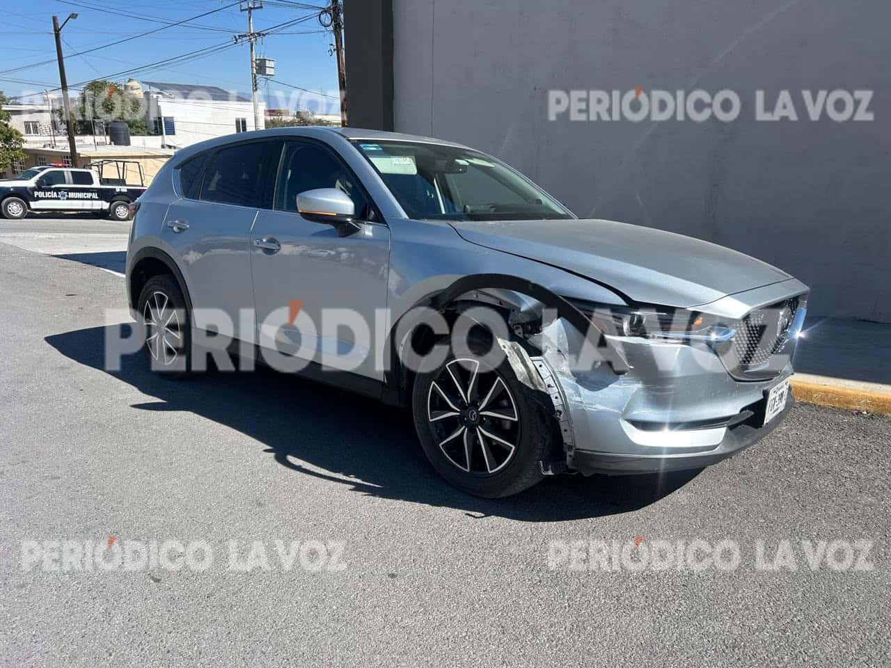Conductores de Chevrolet y Mazda en accidente vehicular en Monclova