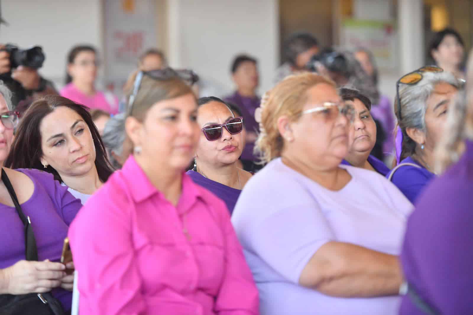 Empresas de Monclova reclutan mujeres para el sector automotriz