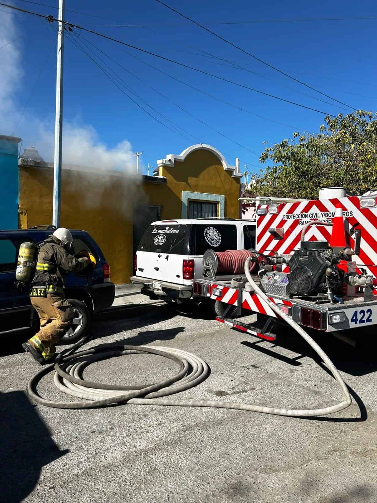 Incendio en vivienda de Ramos Arizpe moviliza a Protección Civil y Bomberos