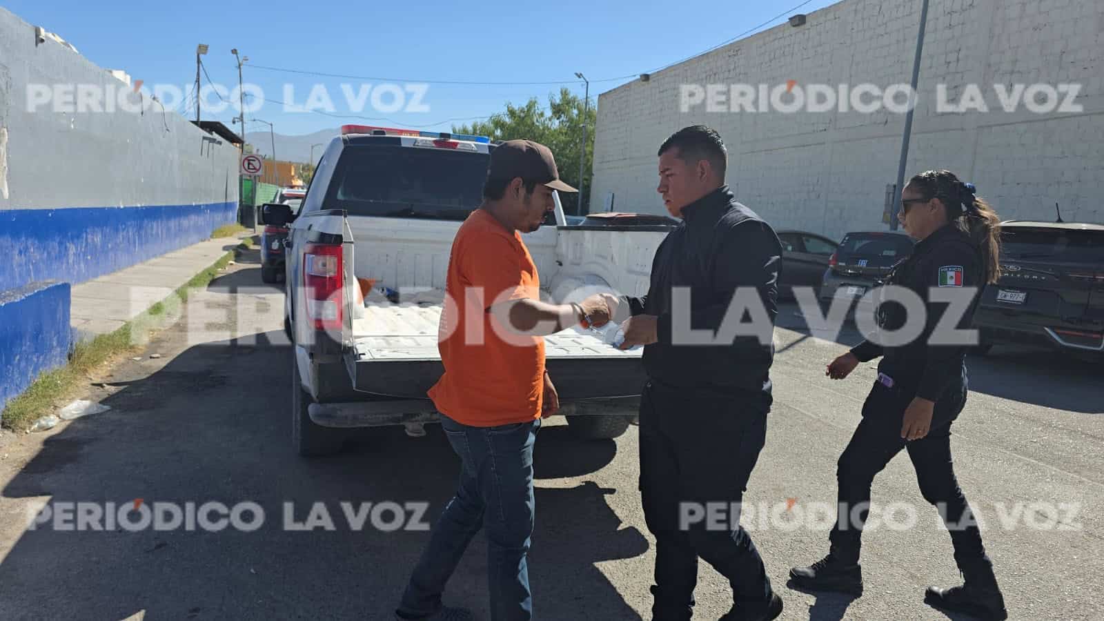 Taxista Ebrio Detenido en Monclova por Agresión Verbal a Pasajera