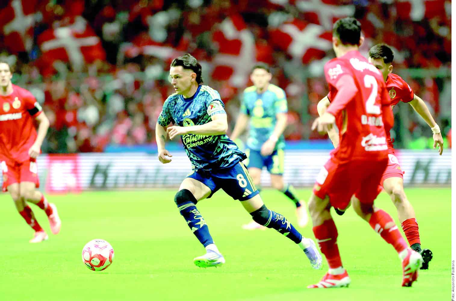 Toluca se posiciona como líder al vencer a América en el Apertura 2025