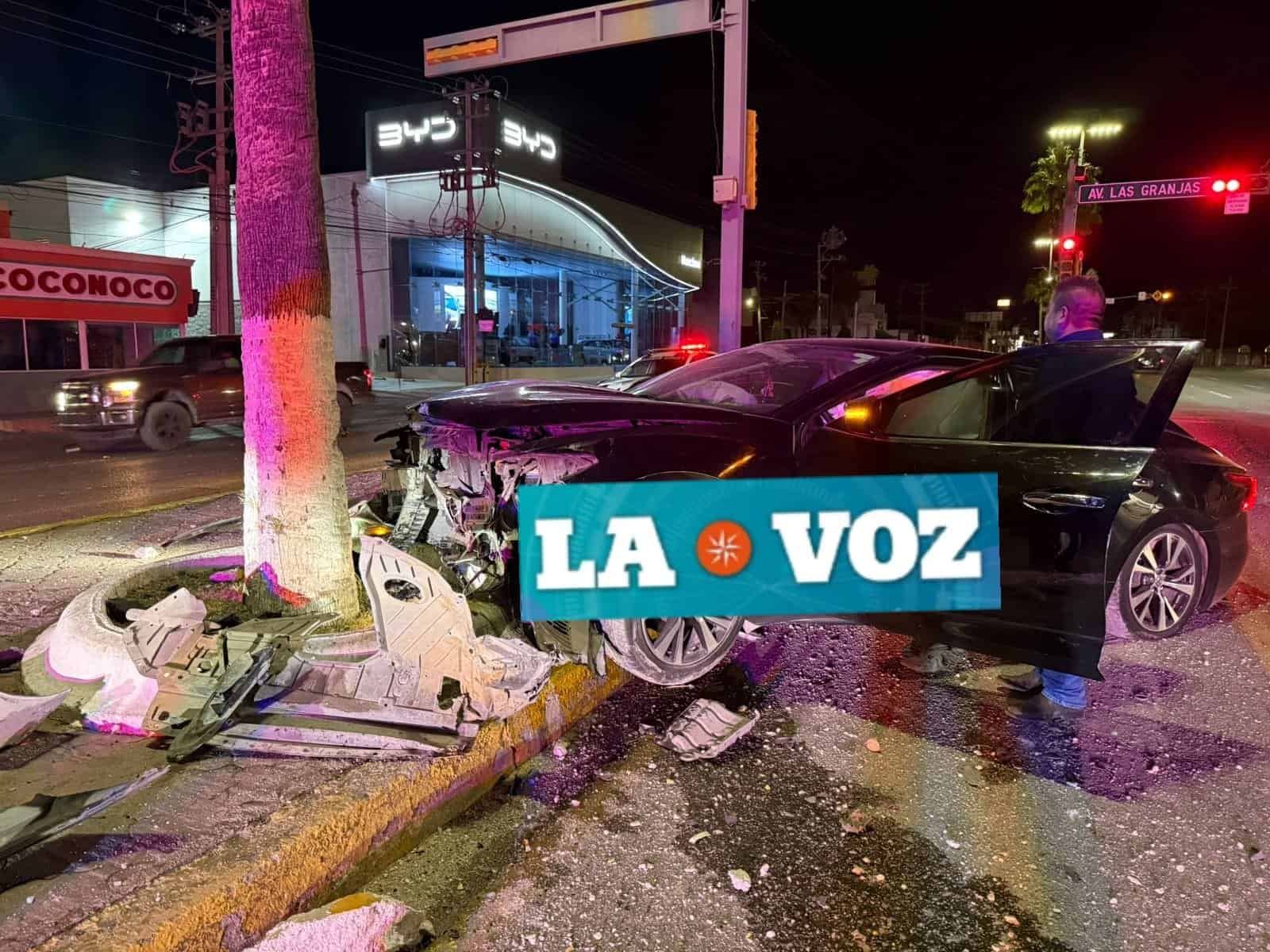 Conductor Ebrio Asegurado Tras Chocar su Nissan en Monclova