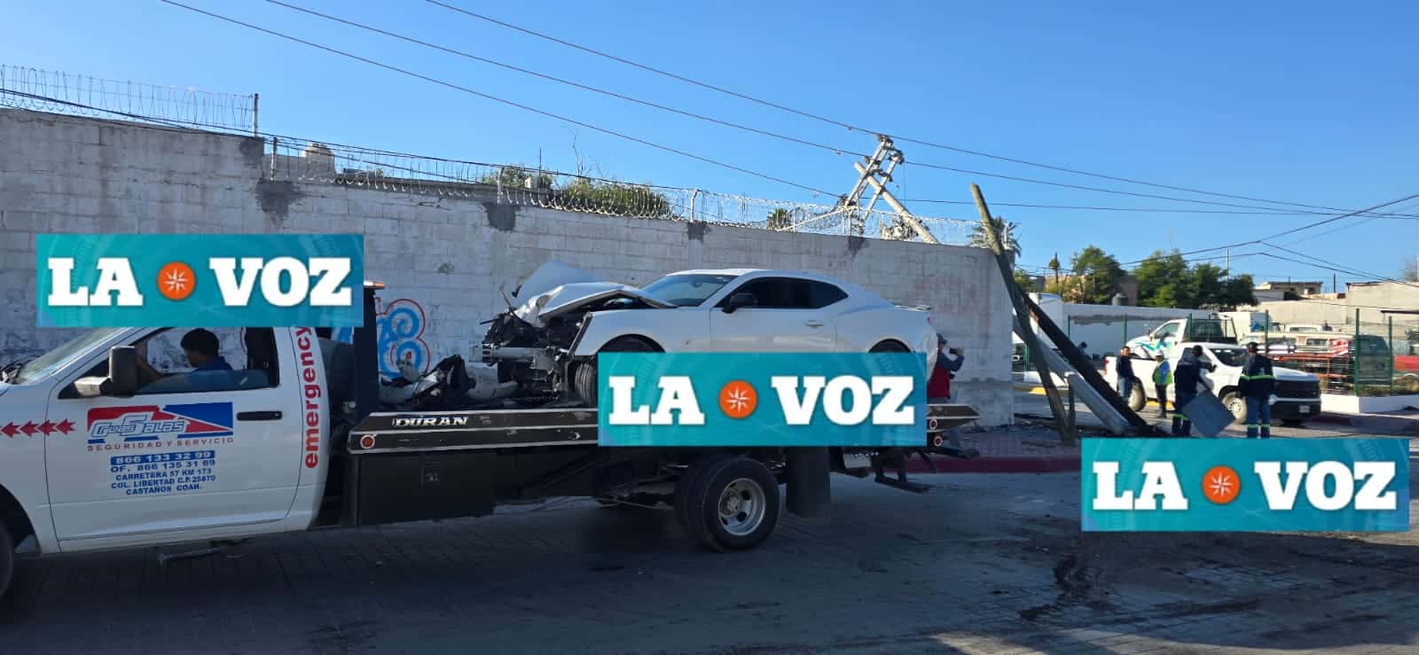 Joven conductor pierde control de Camaro en Monclova y choca