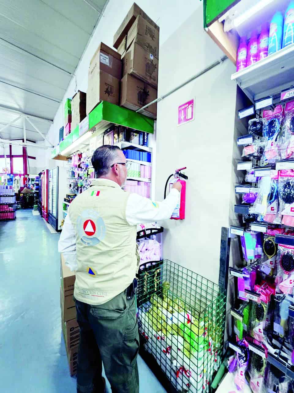 Inspecciones de Protección Civil en Monclova detectan irregularidades en tiendas