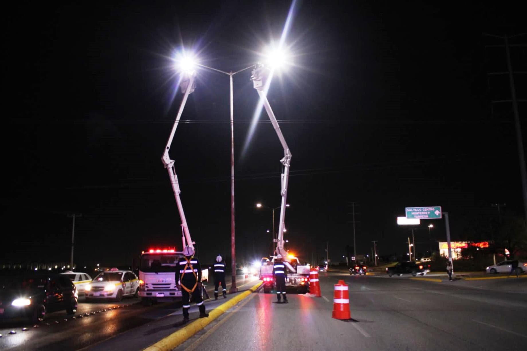Más de 600 luminarias serán reemplazadas en Saltillo antes de fin de año