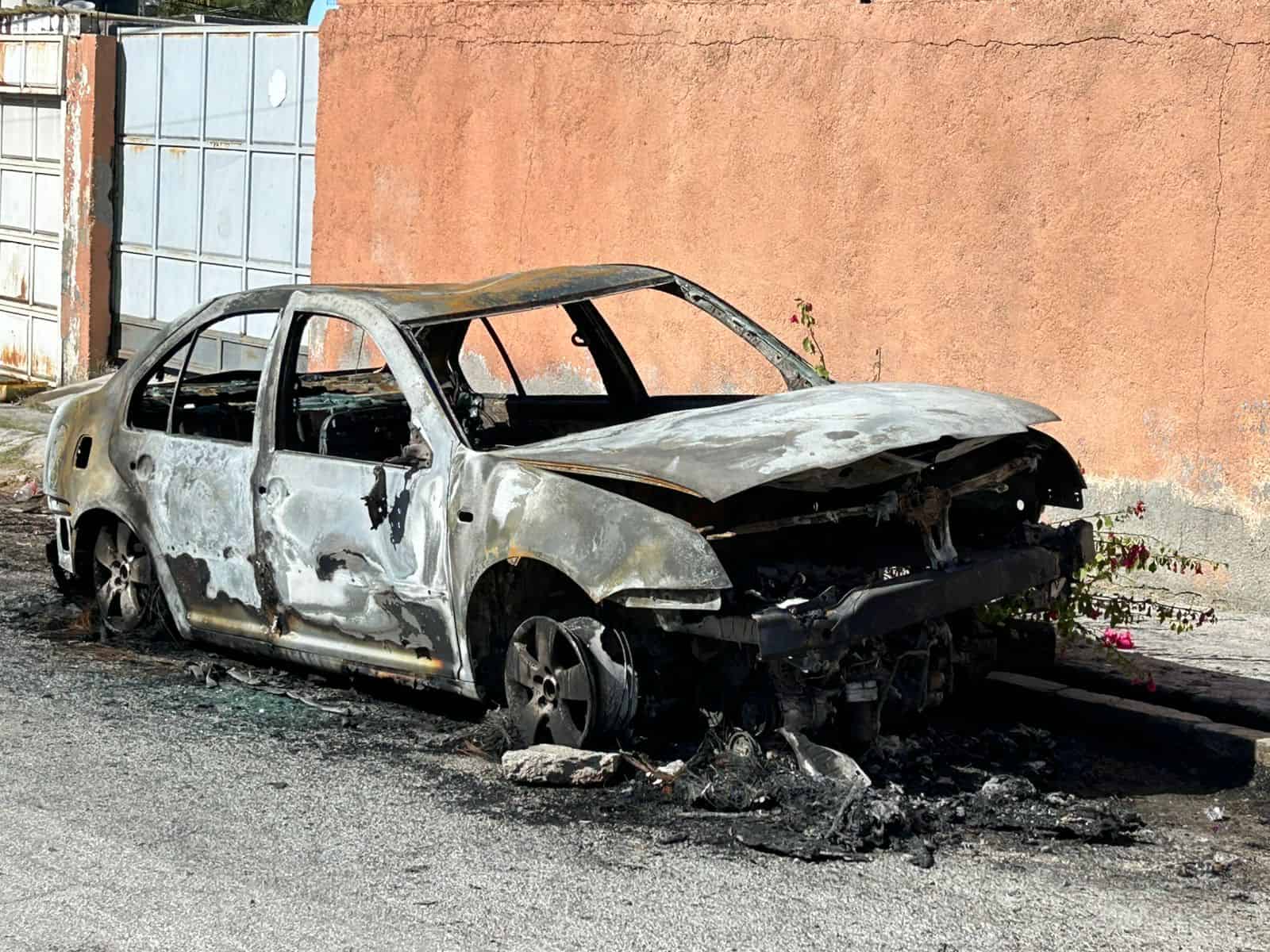 Familia de Monclova denuncia incendio de su camioneta Ford Explorer