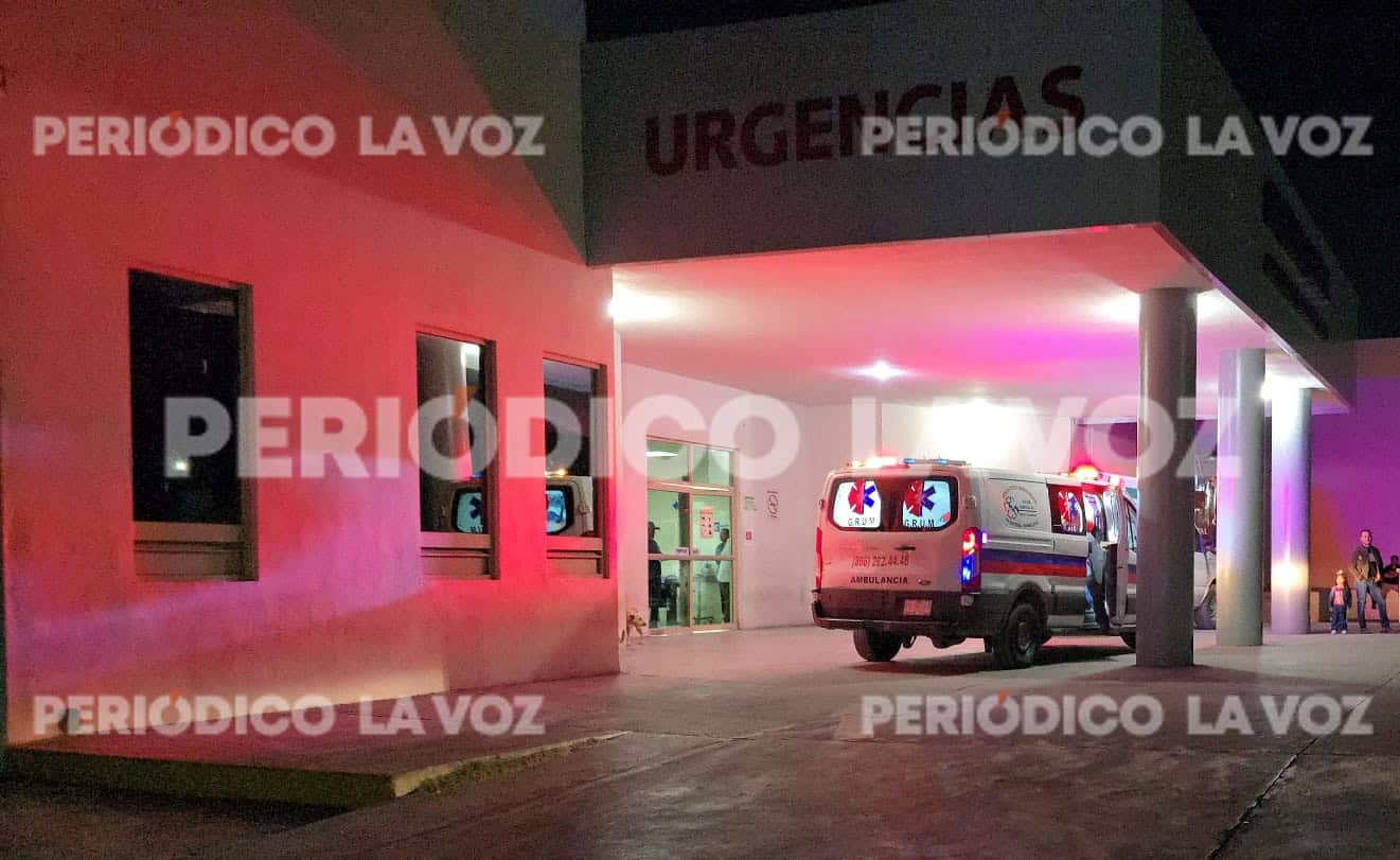 Taxista y pasajero resultan heridos tras choque en Monclova