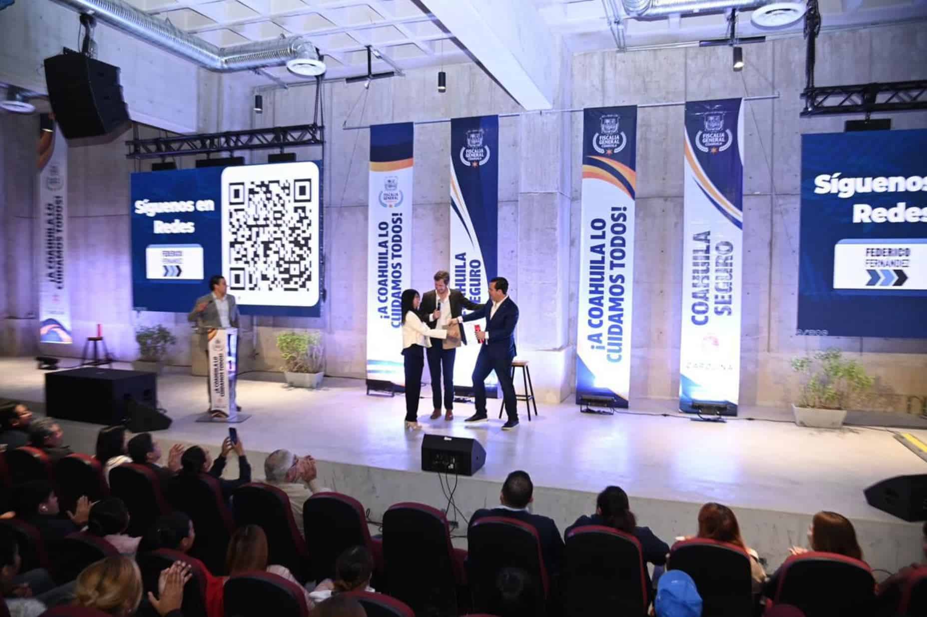 Estudiantes de Universidad Carolina se suman a la Red de Seguridad en Coahuila