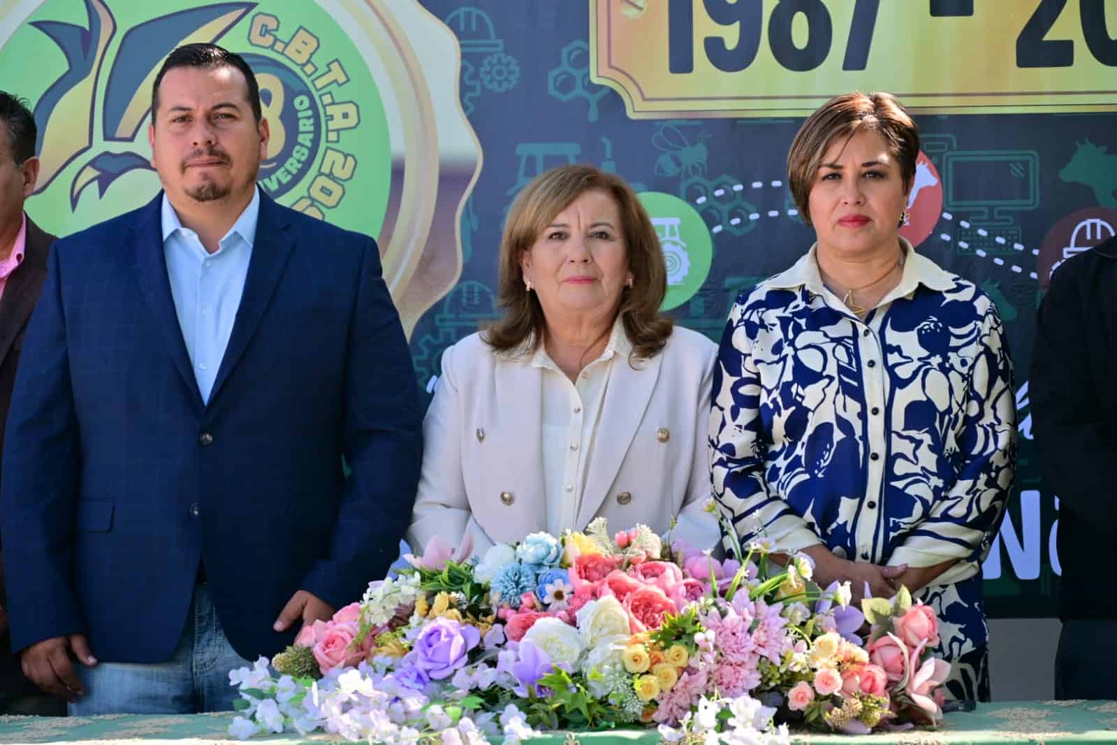 San Buenaventura celebra 38 años del CBTA 209 con reconocimiento a maestros