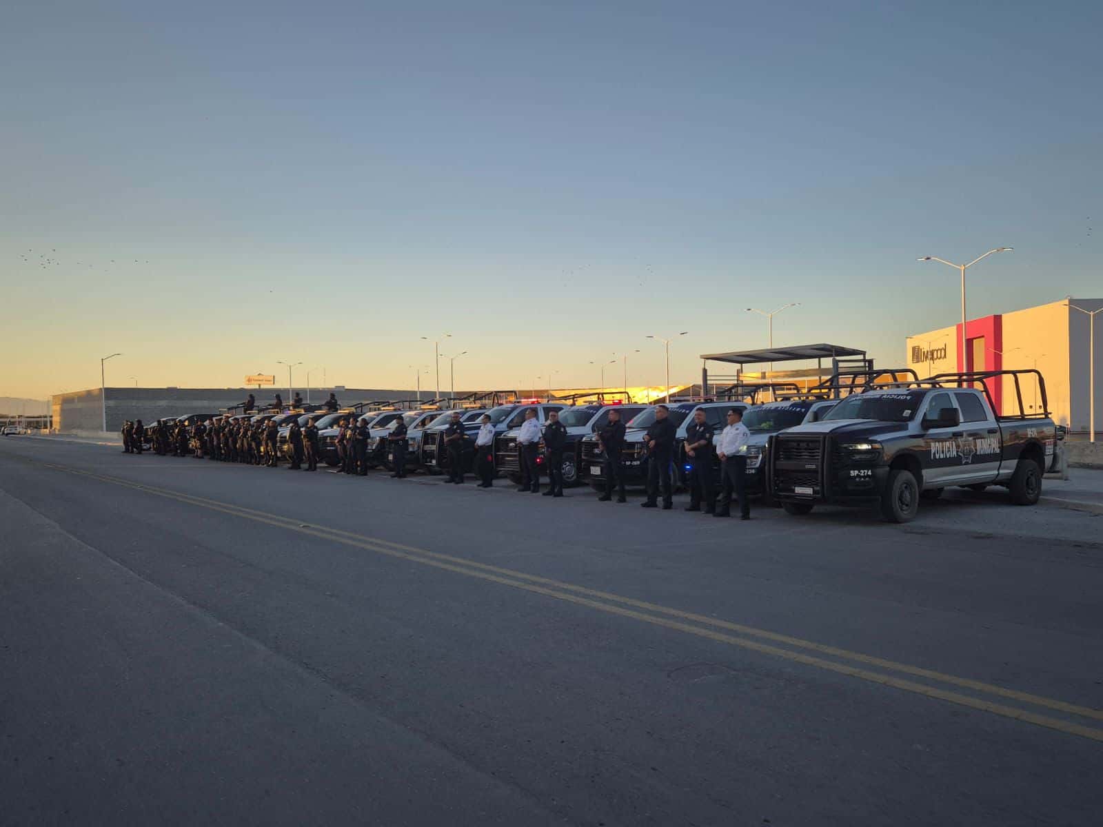 Carlos Villarreal implementa operativo de seguridad en Monclova para el Buen Fin