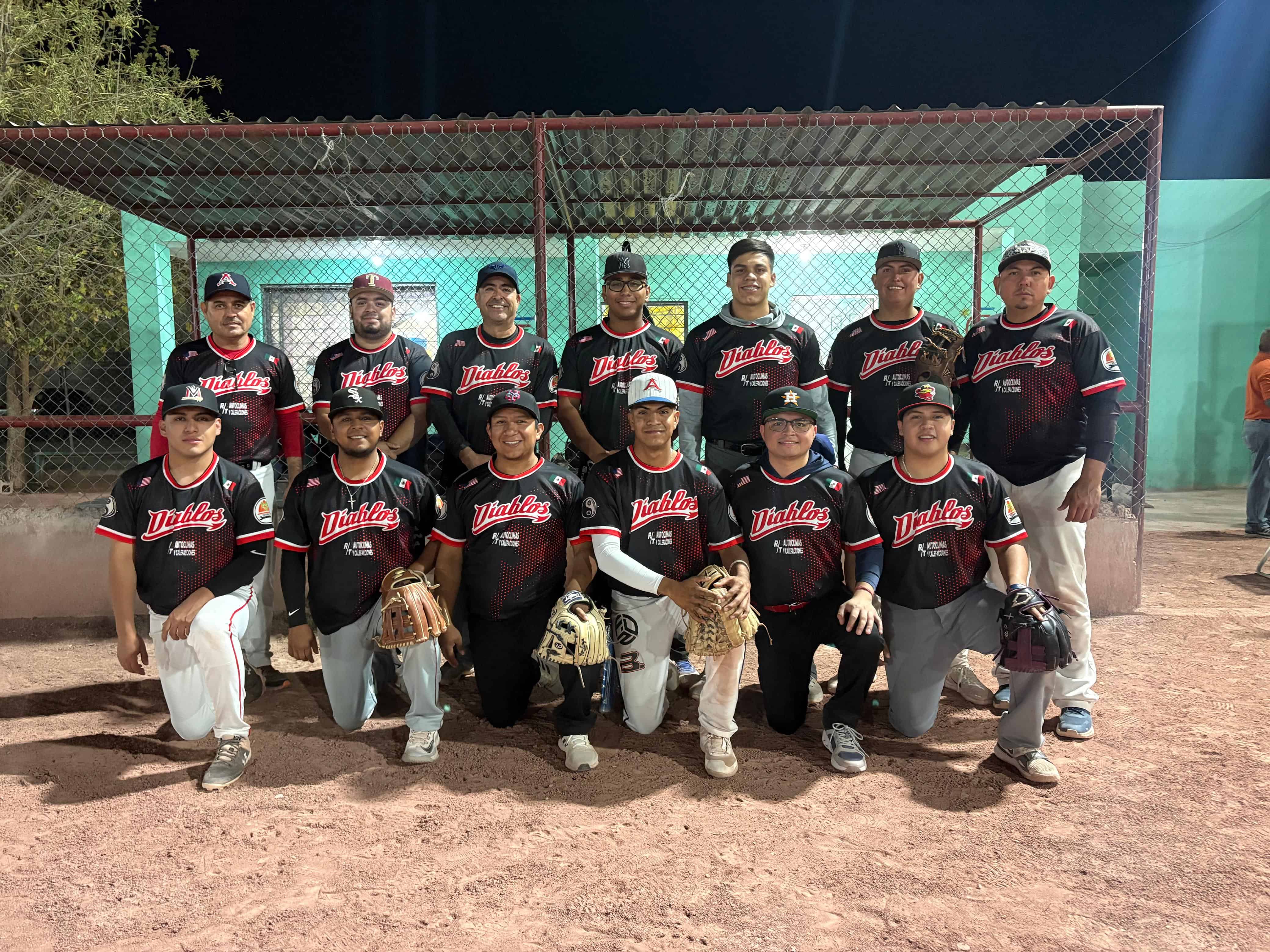 David Castillo destaca en victoria de Diablos 6-1 sobre Ángeles