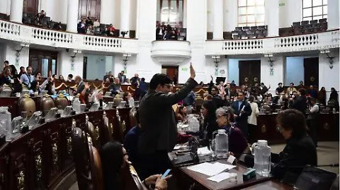 Congreso de CDMX aprueba reformas para proteger a actores de doblaje
