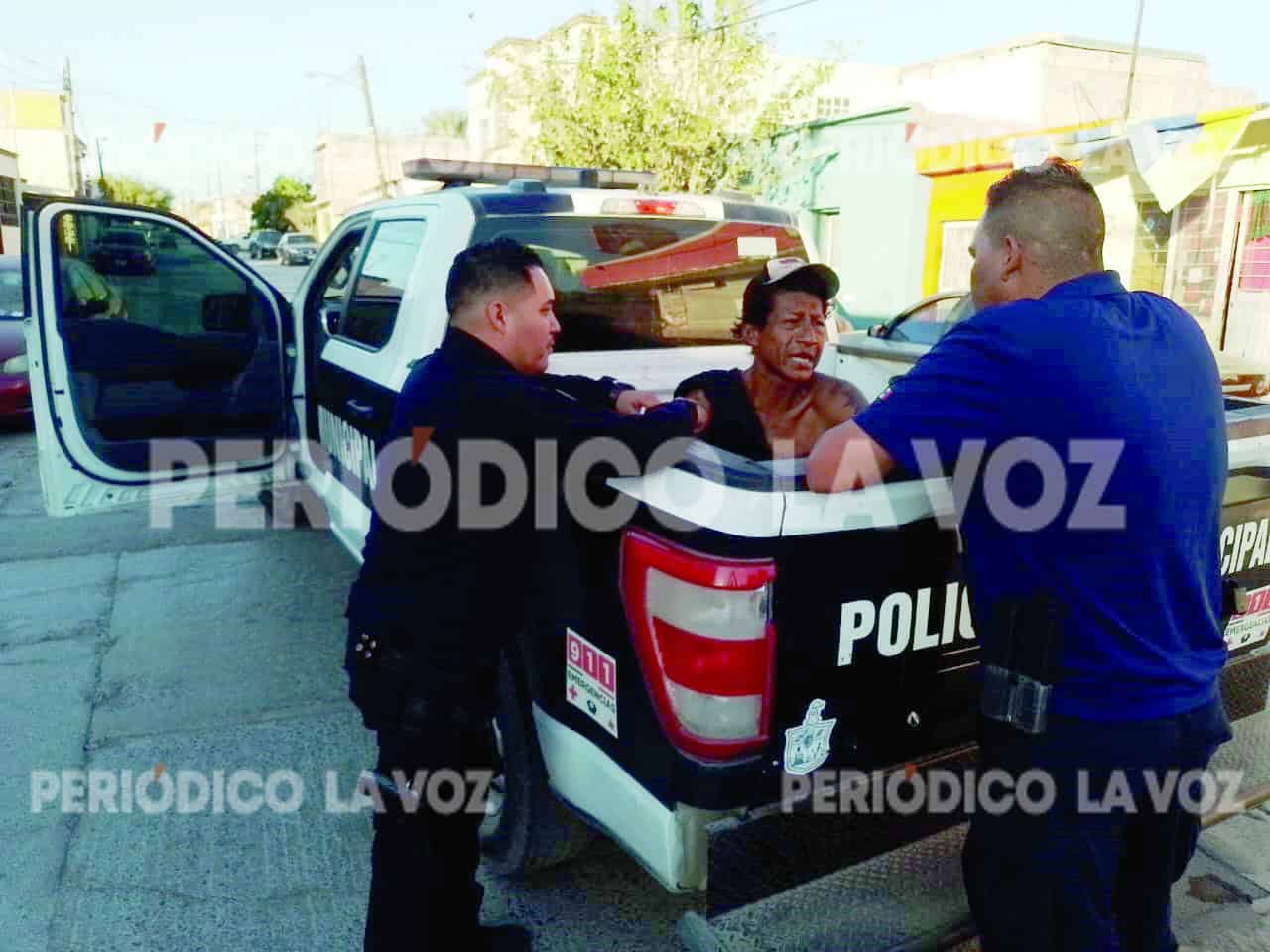 Policía Municipal detiene a hondureño por acoso a menor en Monclova