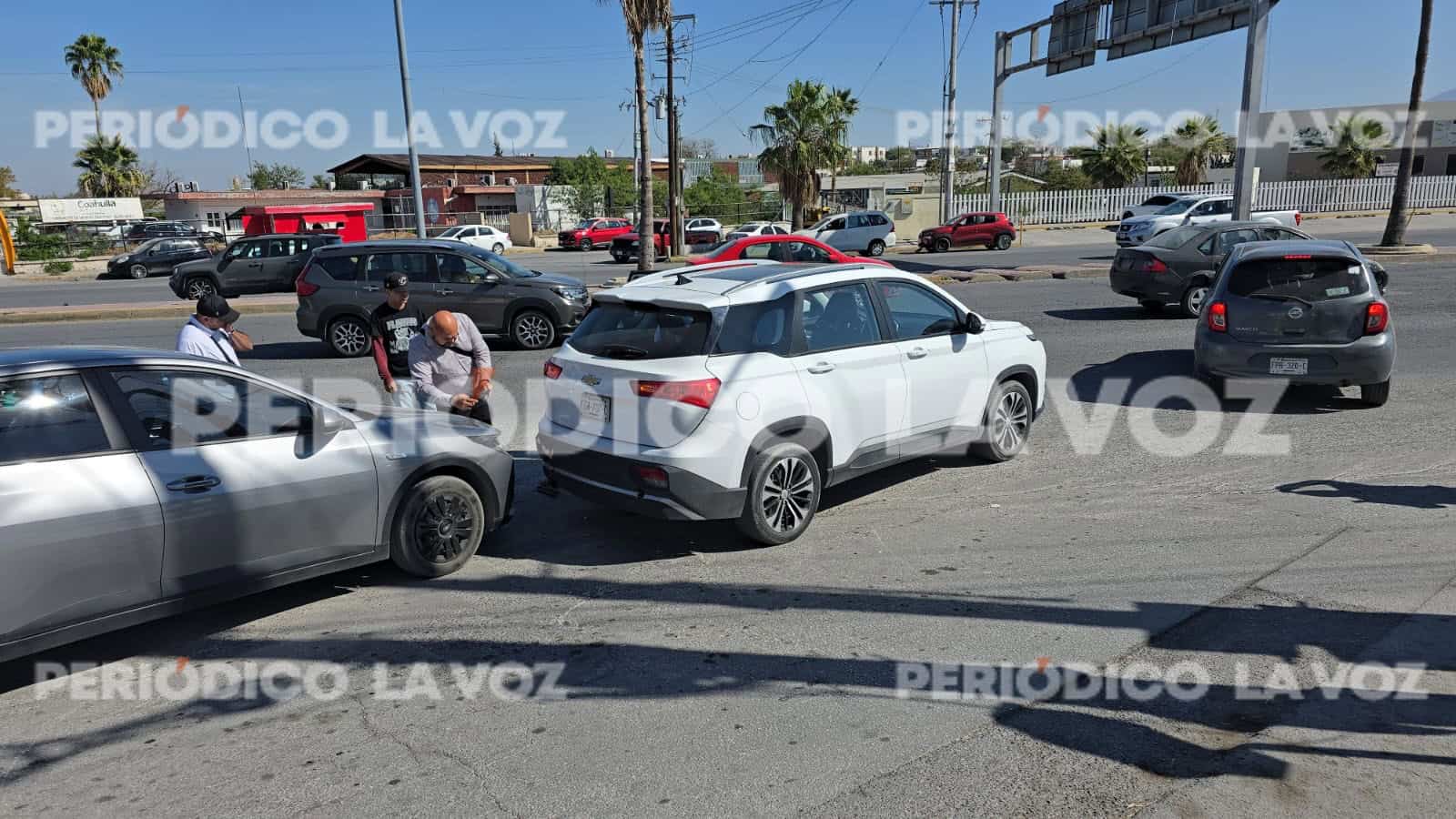 Choque por alcance en Monclova: KIA 2026 colisiona con Chevrolet 2023