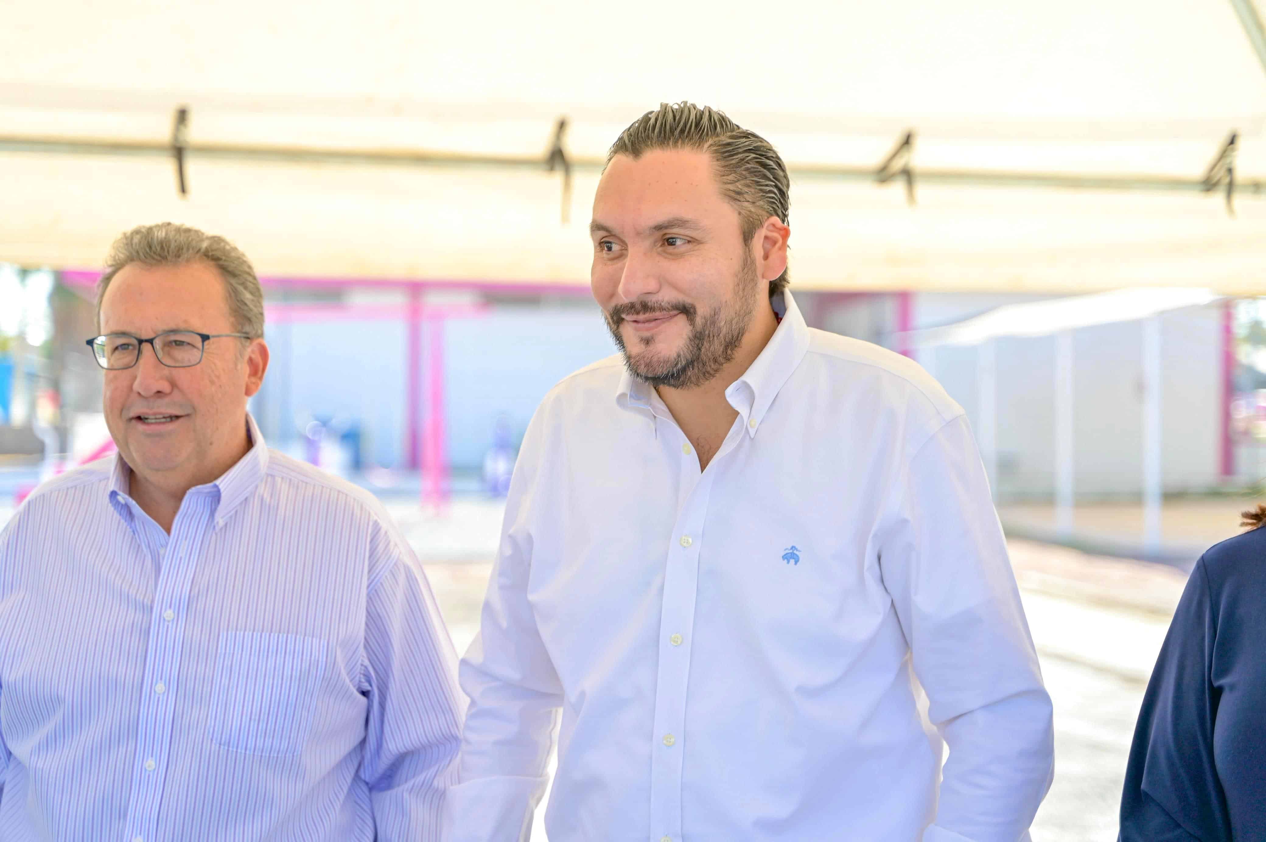 Carlos Villarreal supervisa reubicación de la Primaria Suzanne Lou Pape en Monclova