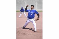 Blue Jays vencen a Gallos de Estancias y lideran la Liga de Béisbol