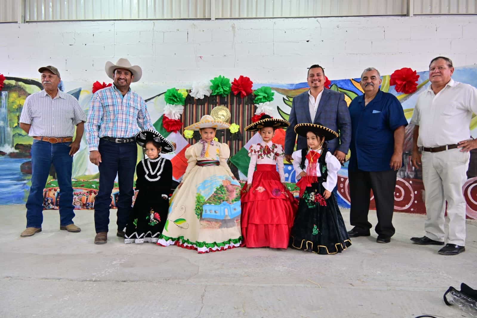 San Buenaventura celebra la Revolución Mexicana con ensombreramiento de la Adelita