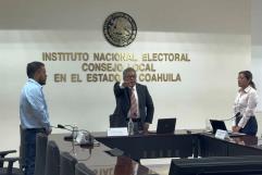Miguel Castillo Morales toma protesta como encargado del INE en Coahuila