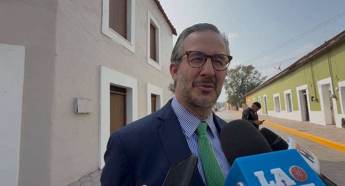 Emmanuel Garza Fishburn informa sobre presupuesto educativo 2026 en Coahuila