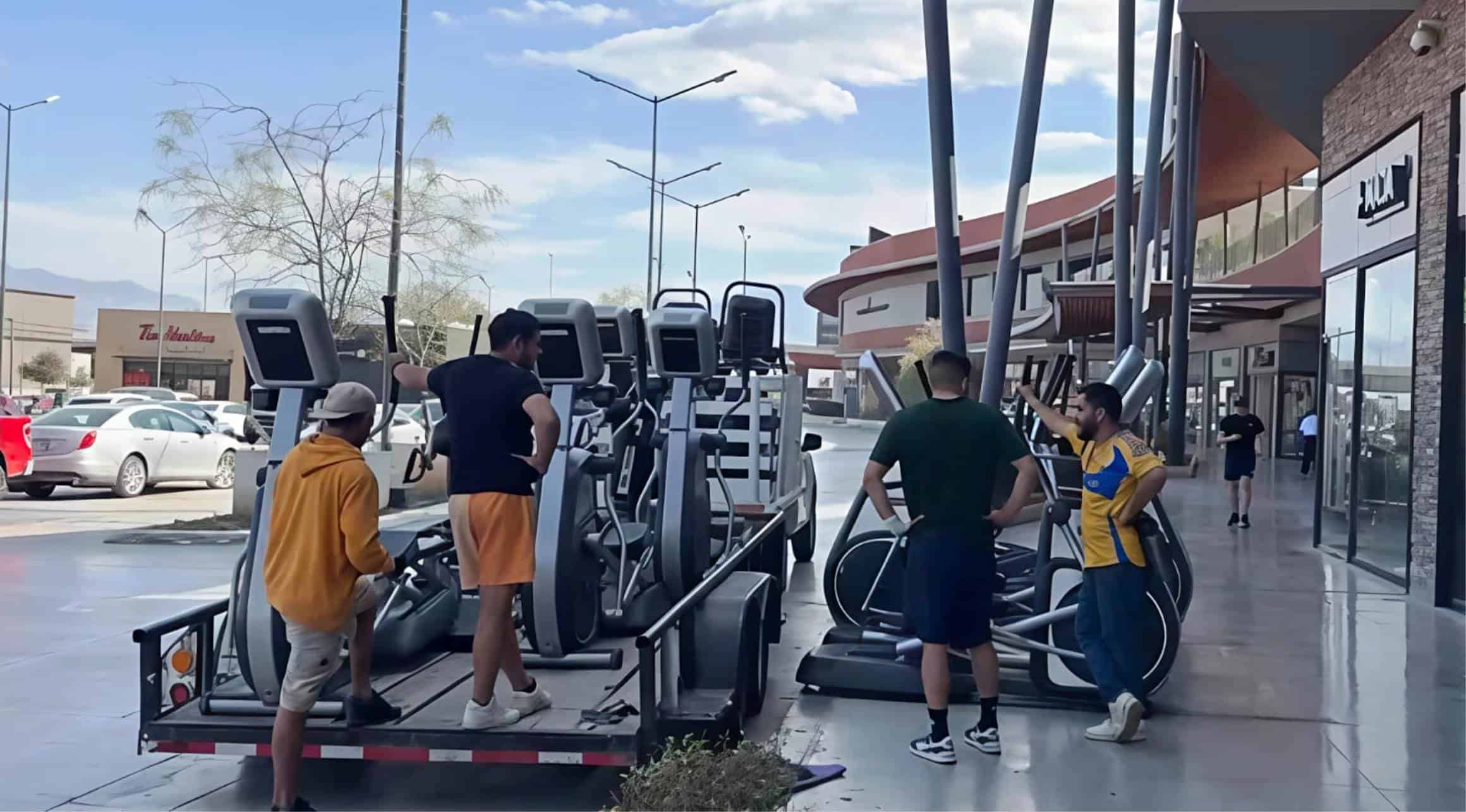 Embargo de Family Fitness en Saltillo afecta a clientes del gimnasio