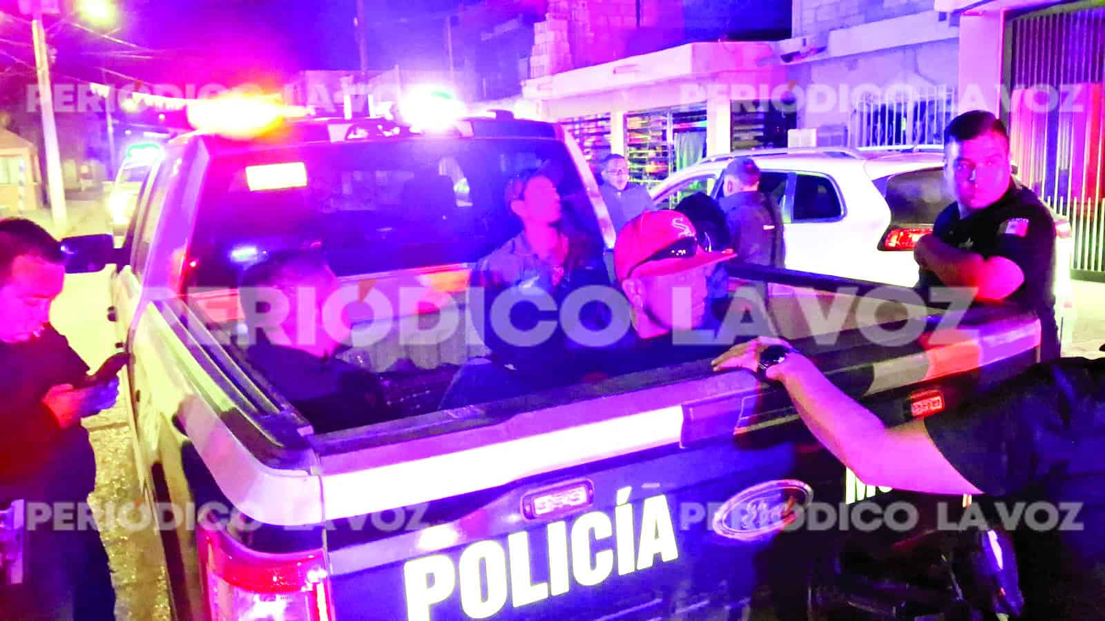 Choque de patrulla en Monclova provoca persecución y detención de cuatro sujetos