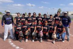 Diablas vencen a Mitoteras 8-6 y avanzan a la final de softbol