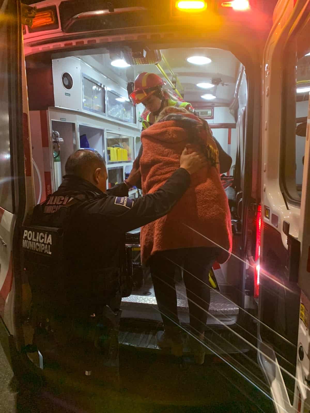 Accidente en Ramos Arizpe: mujer embarazada y motociclista atropellados por automovilista que huyó