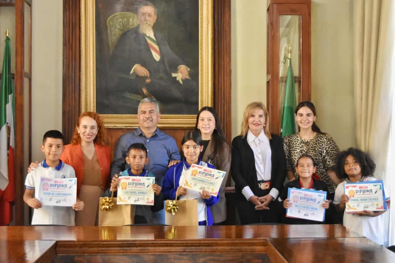 Gobierno Municipal de Cuatro Ciénegas celebra concurso de dibujo por derechos infantiles