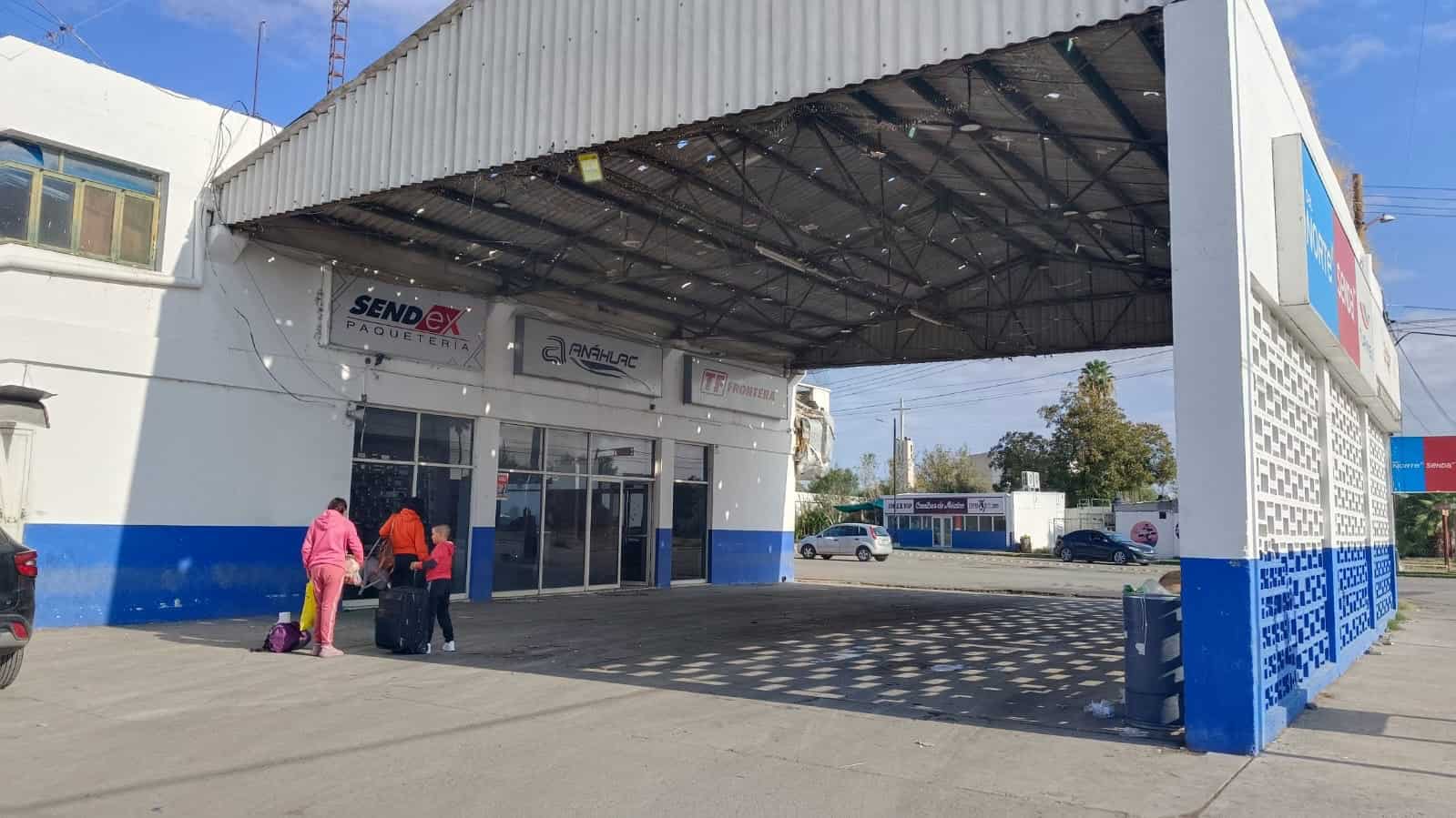 Bloqueos carreteros generan incertidumbre en autobuses de Coahuila