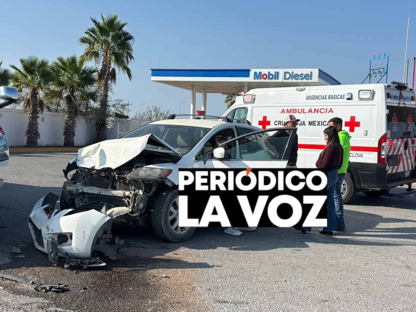 Trailero circula en sentido contrario y provoca brutal choque frontal en el Libramiento 