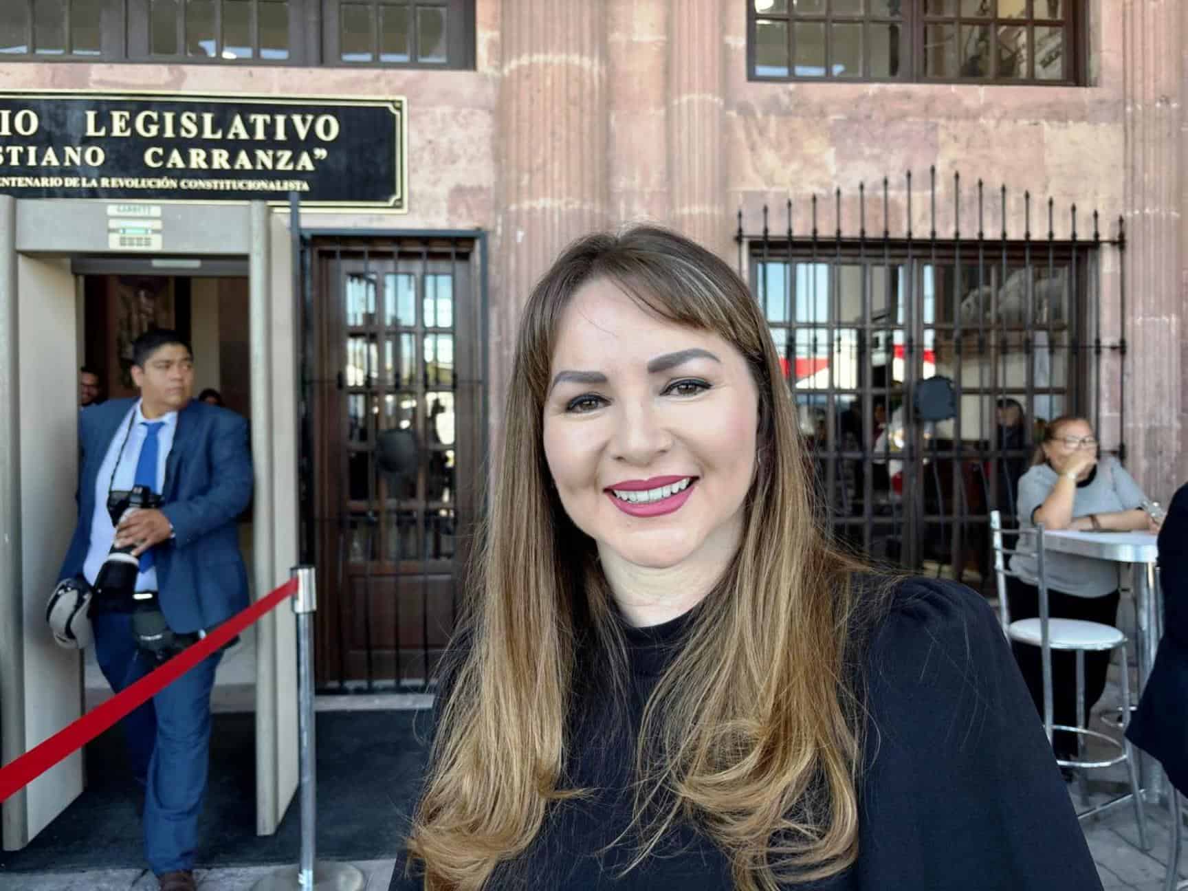Katy Salinas refuerza programa de atención a mujeres en Coahuila