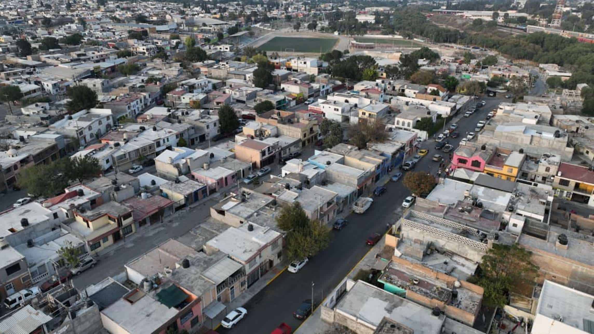 Javier Díaz González entrega obra de rehabilitación de pavimento en Saltillo