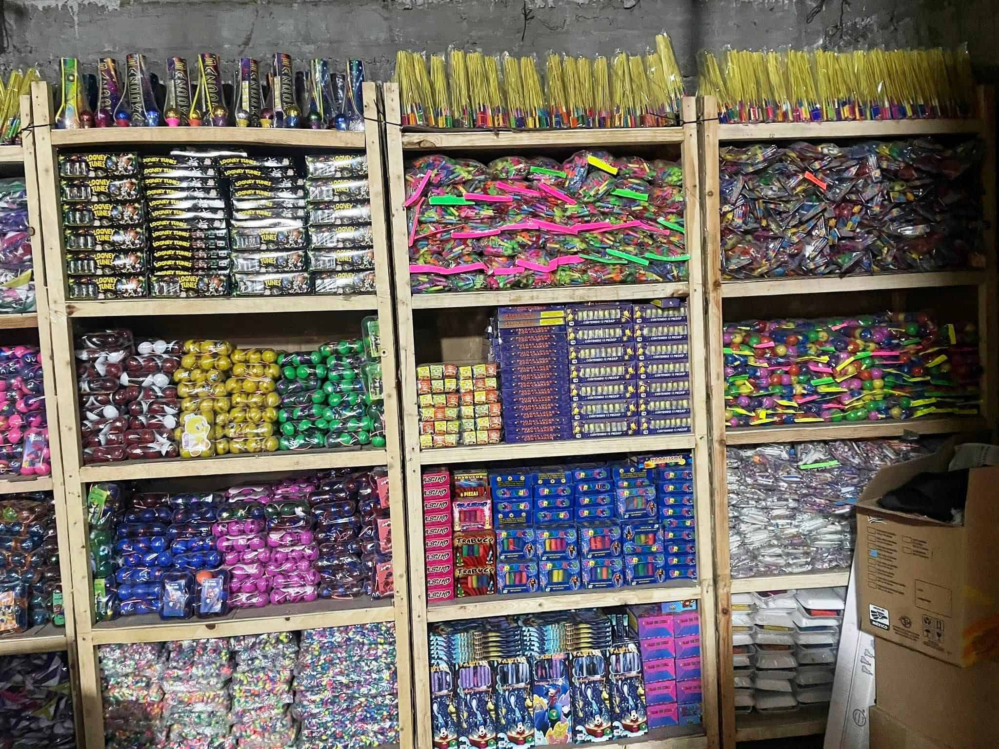 Aumenta la venta de pirotecnia informal en Arteaga a pesar de la prohibición