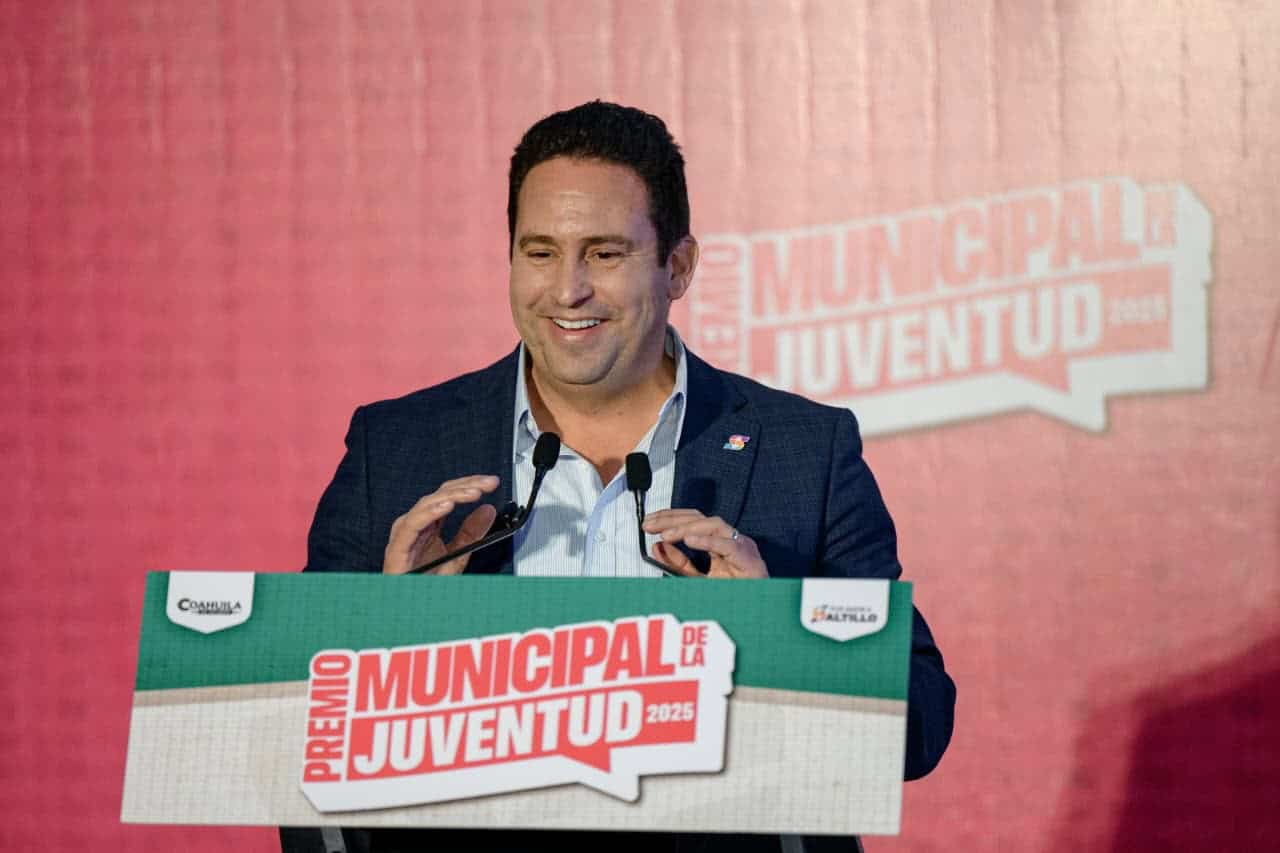 Premio Municipal de la Juventud 2025: jóvenes saltillenses son reconocidos