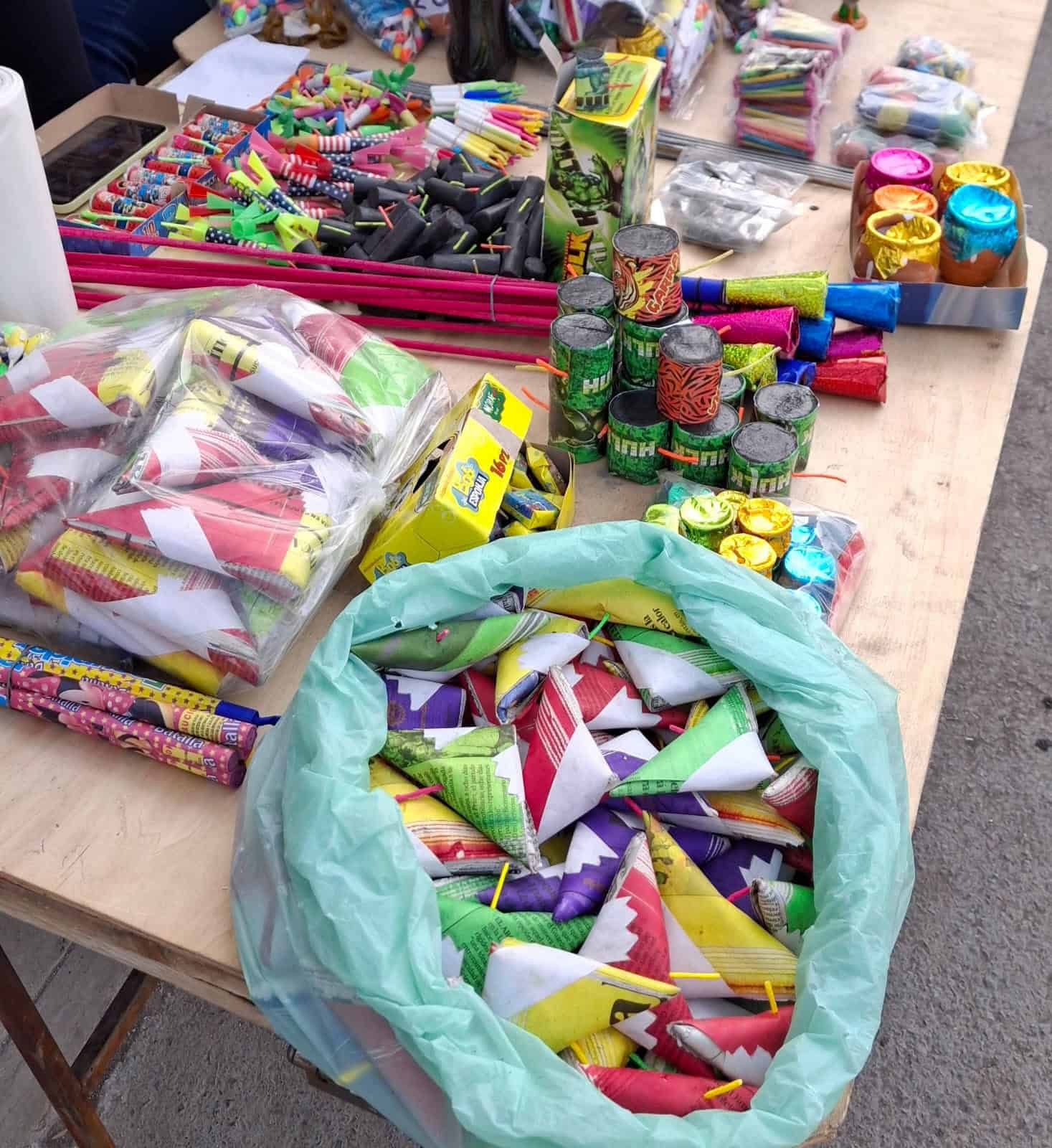 Comerciantes de pirotecnia en Monclova deberán cumplir con permisos este 2025