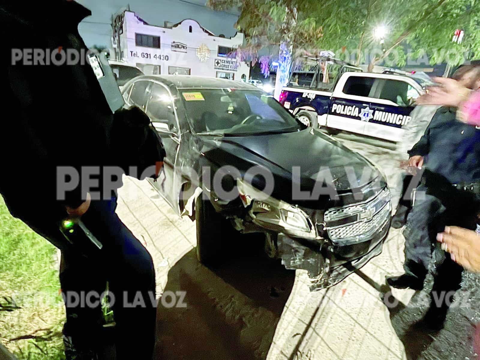 Mujer lesionada tras choque de motocicleta en Monclova