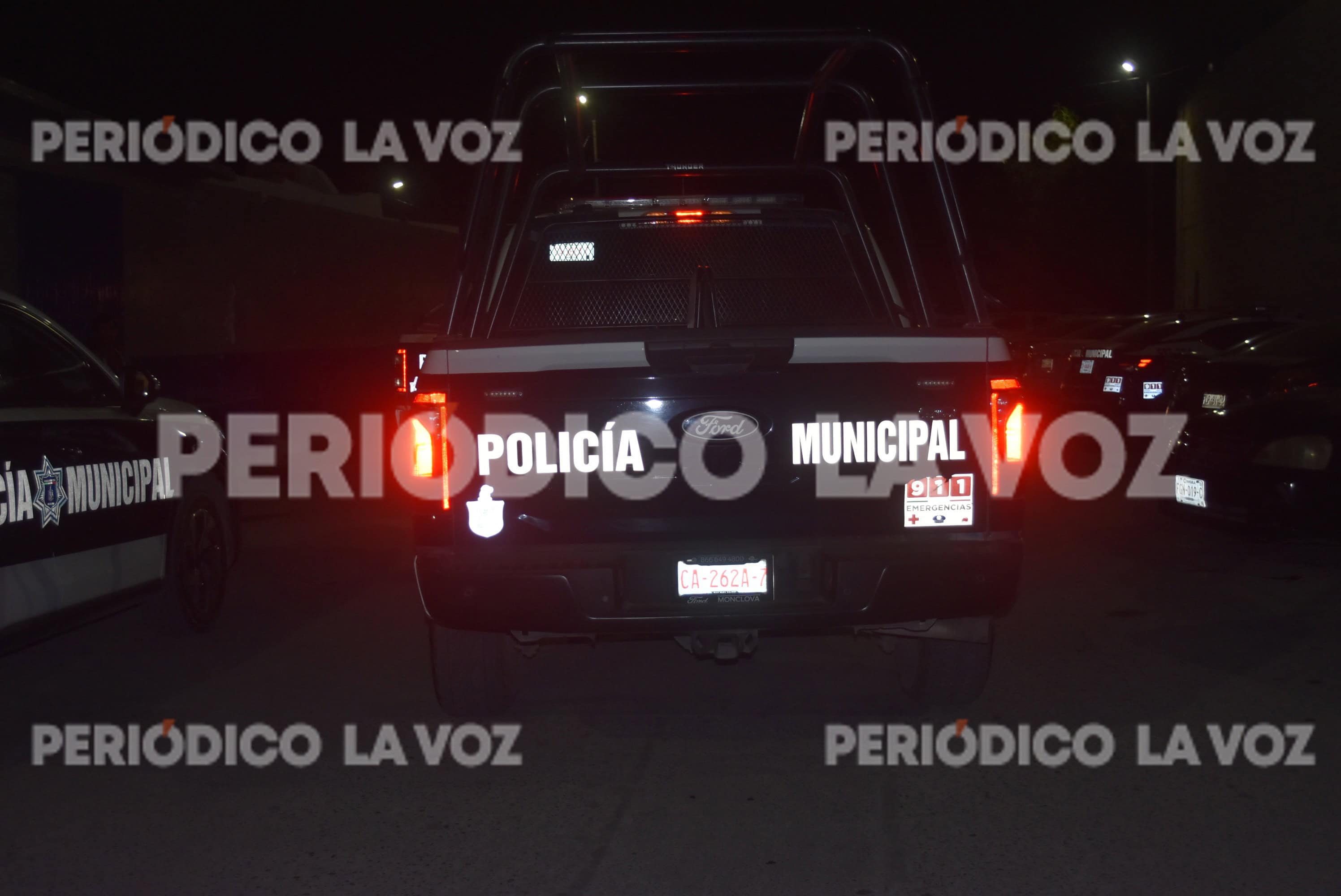 Movilización policiaca en Monclova por falsa alarma de mujer en puente