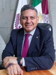 Funcionario del IPN e ISSSTE, Javier Tapia, enfrenta acusaciones de corrupción