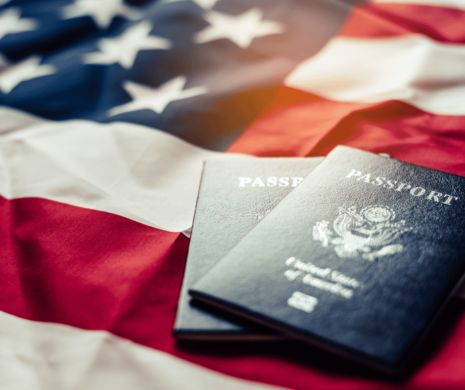 Propuesta de Bernie Moreno busca lealtad exclusiva en la ciudadanía estadounidense