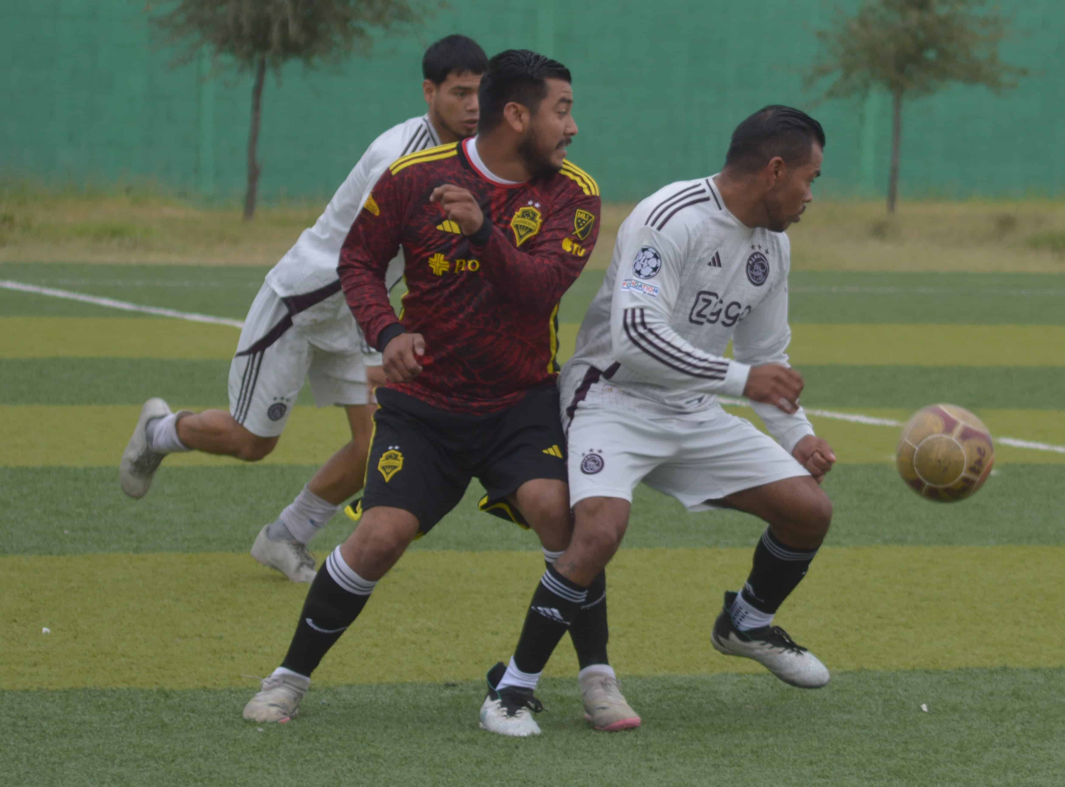 Eric García anota hat-trick y Real Morelos gana en Frontera