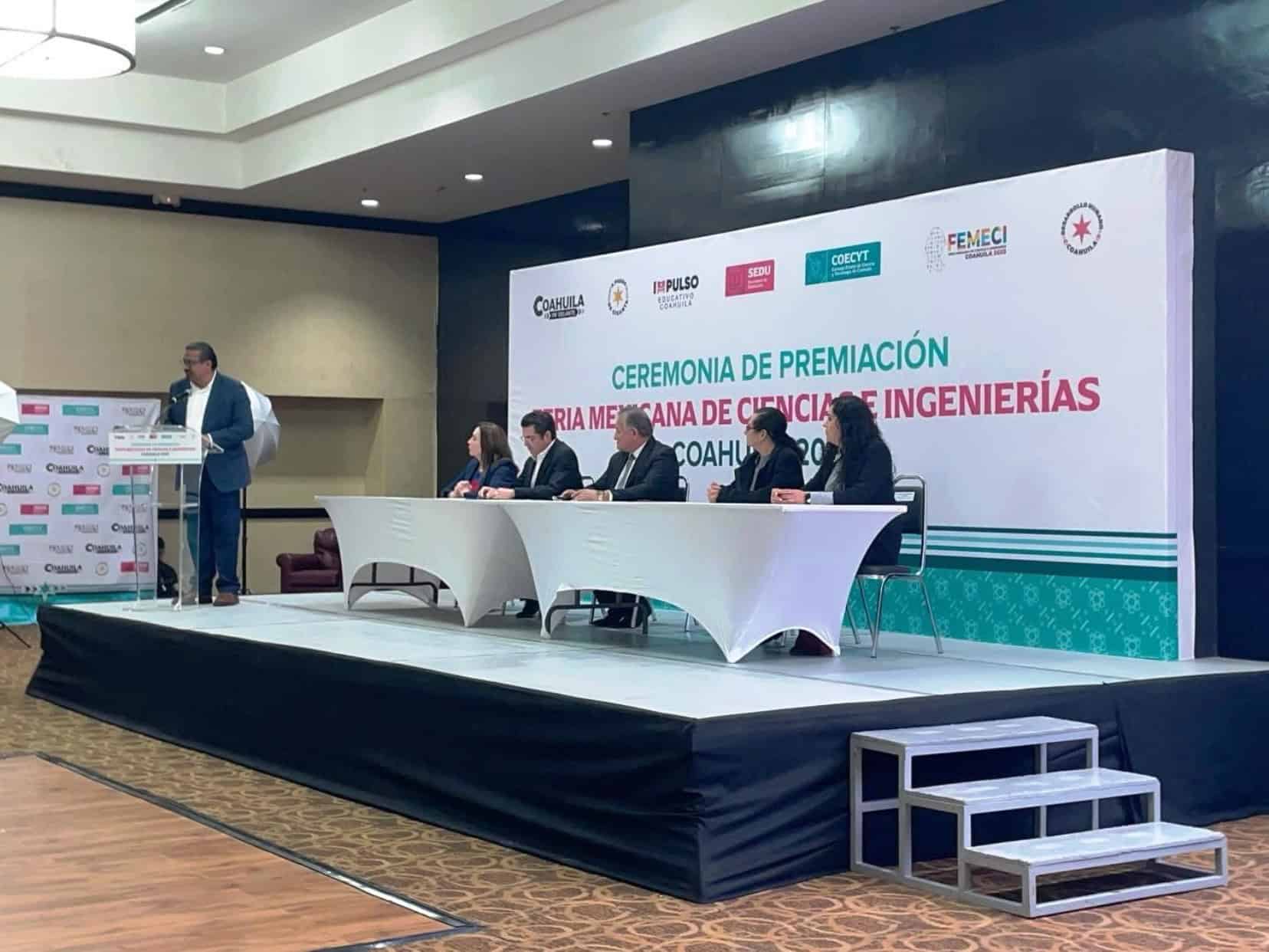 Estudiantes de UPRA brillan en FEMECI 2025 Coahuila con proyectos innovadores