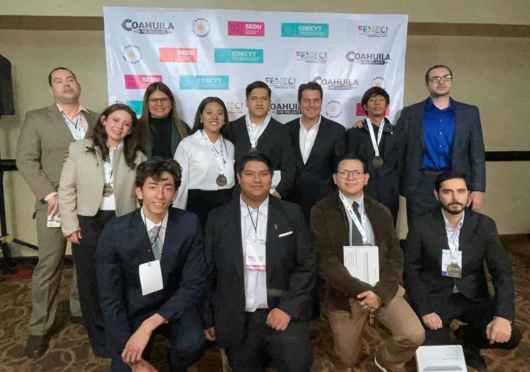 Estudiantes de UPRA brillan en FEMECI 2025 Coahuila con proyectos innovadores