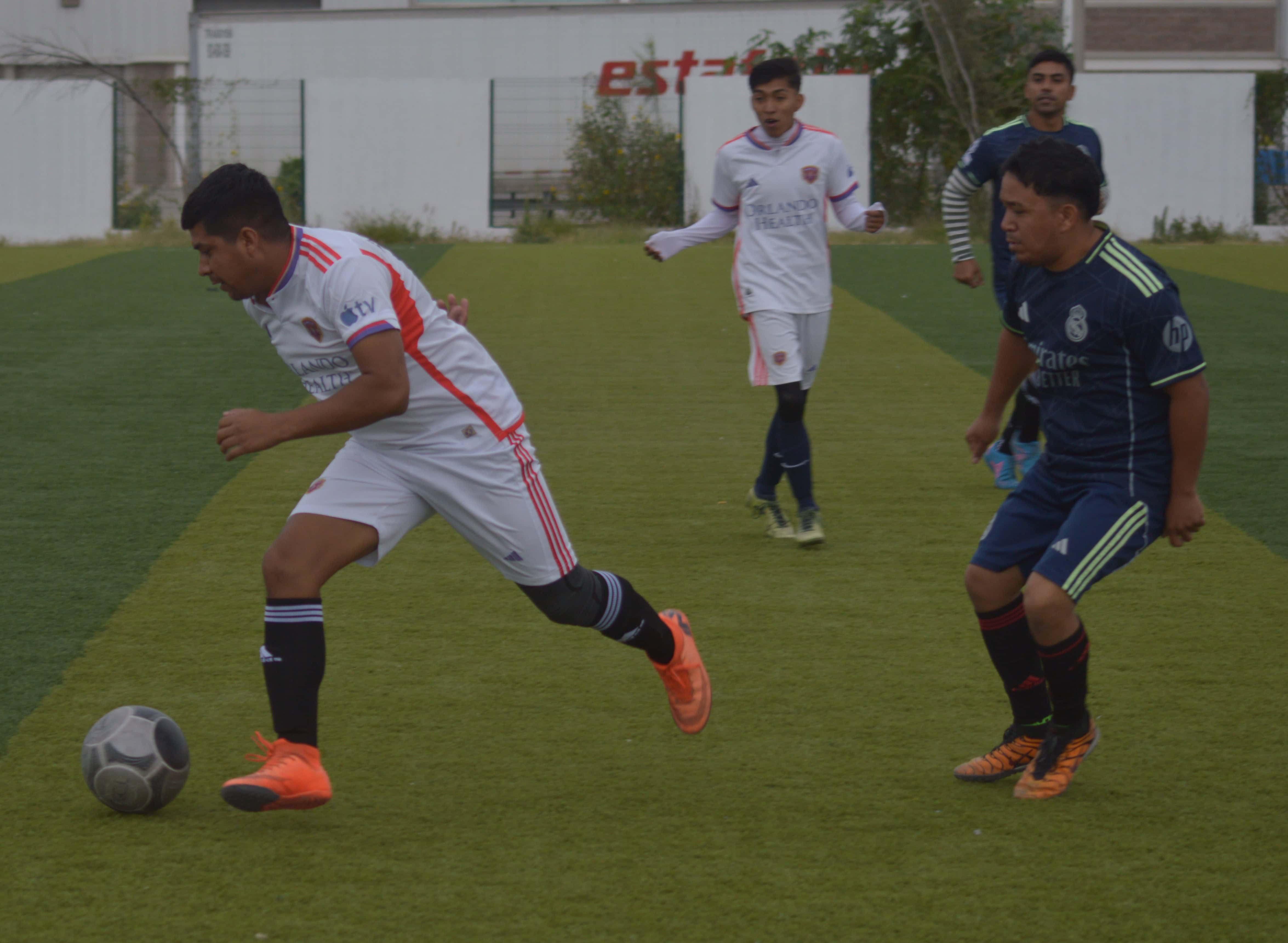 Yosimar García brilla en victoria de Coyotes Borja sobre Flamengo