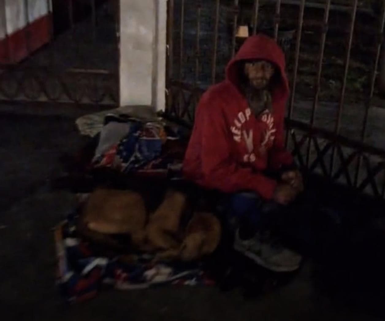 Indigente es hospitalizado en Monclova por hipotermia y deshidratación