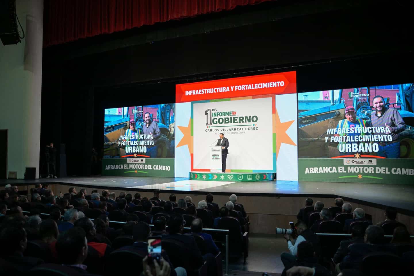 Carlos Villarreal presenta su primer informe de gobierno en Monclova